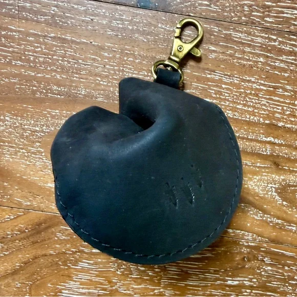 Portland Leather Goods Black Fortune Cookie Keychain Pouch / Change Purse EUC - Picture 4 of 6